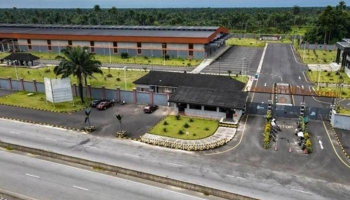 COCONUT PLANTATION & COCONUT OIL REFINERY